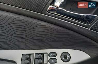 Седан Hyundai Accent 2011 в 