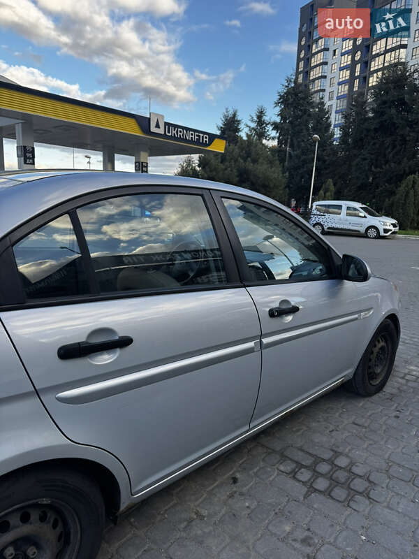 Седан Hyundai Accent 2007 в Ивано-Франковске