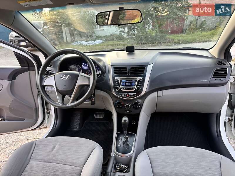 Седан Hyundai Accent 2015 в Харкові фото 13 Седан Hyundai Accent 2015 в Харкові