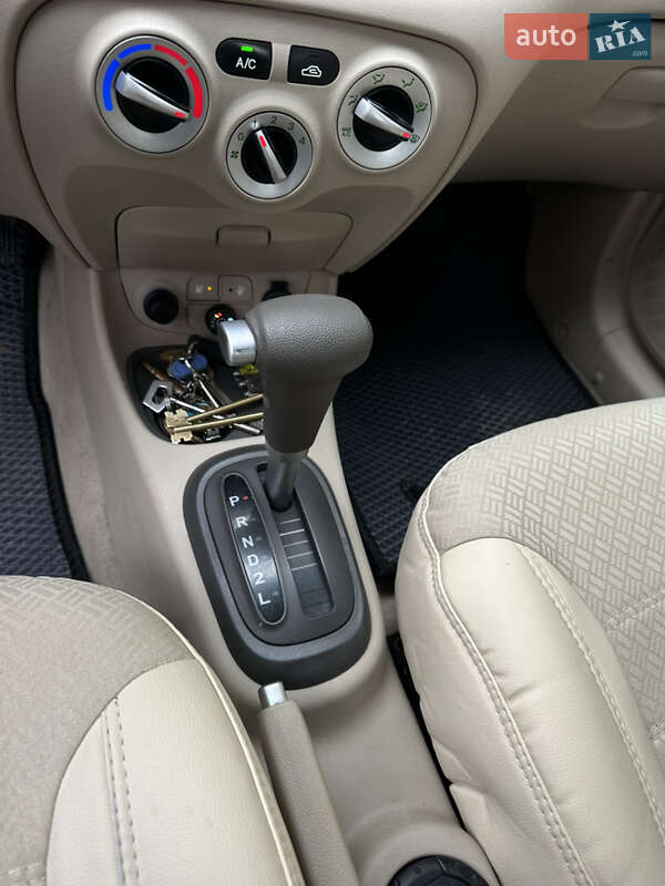 Седан Hyundai Accent 2008 в Киеве фото 23 Седан Hyundai Accent 2008 в Киеве