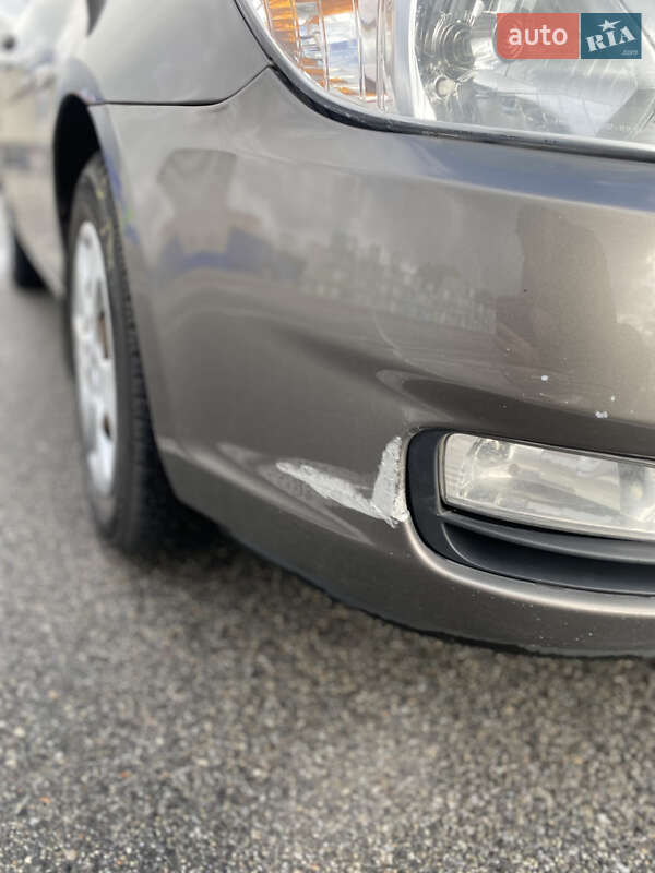 Седан Hyundai Accent 2008 в Києві