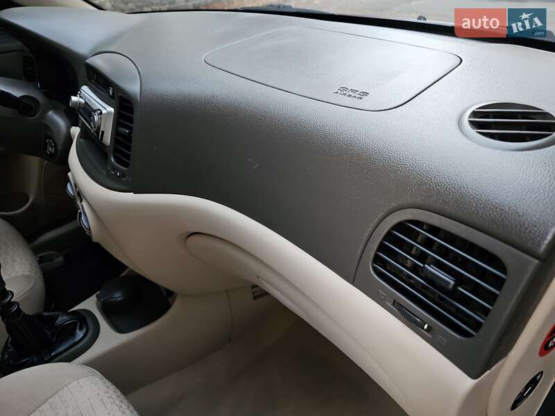 Седан Hyundai Accent 2007 в Харкові