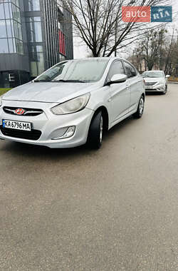 Седан Hyundai Accent 2012 в Киеве Седан Hyundai Accent 2012 в Киеве