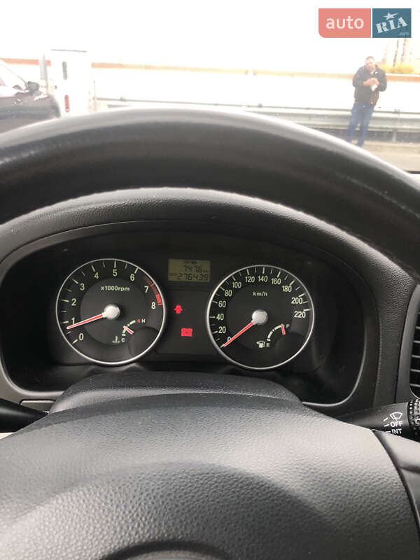 Седан Hyundai Accent 2008 в Киеве фото 17 Седан Hyundai Accent 2008 в Киеве