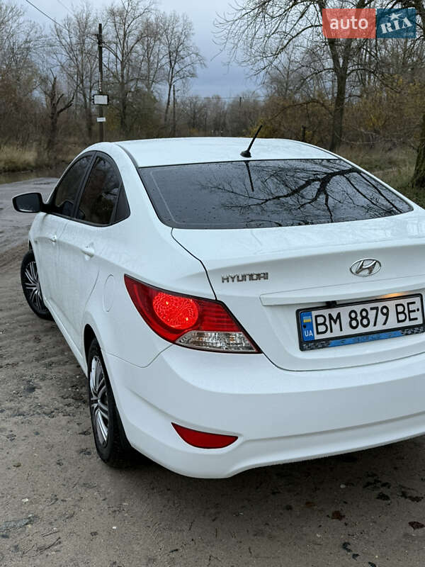 Седан Hyundai Accent 2013 в Киеве фото 49 Седан Hyundai Accent 2013 в Киеве