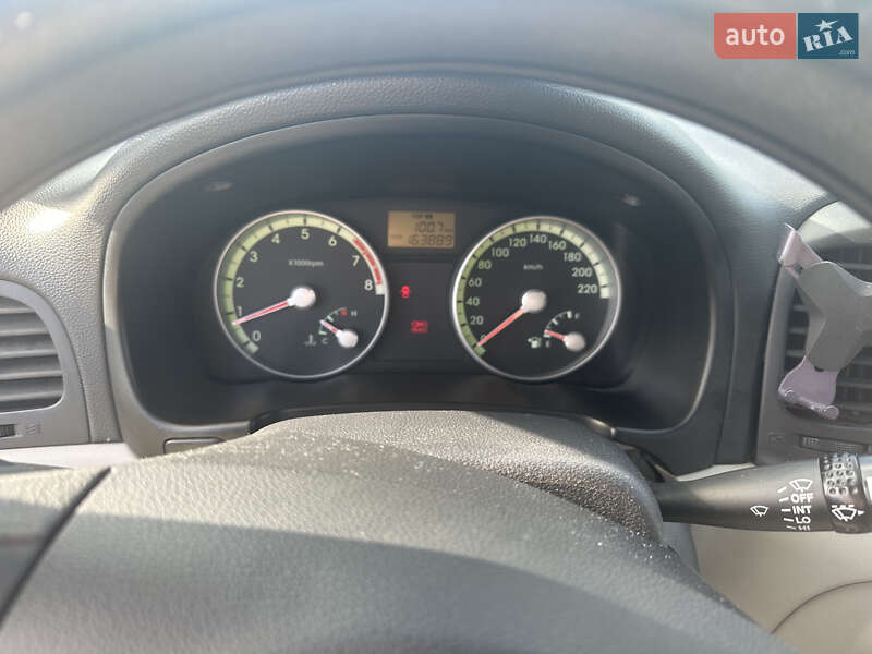 Седан Hyundai Accent 2008 в Львове