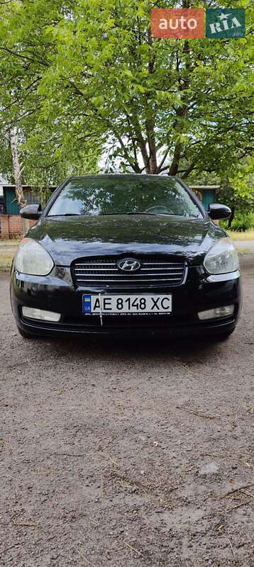 Седан Hyundai Accent 2008 в Днепре