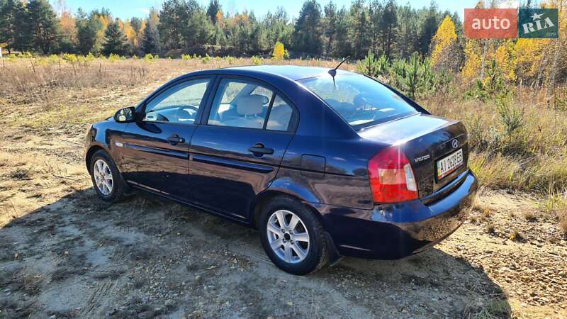 Седан Hyundai Accent 2008 в Иршанске