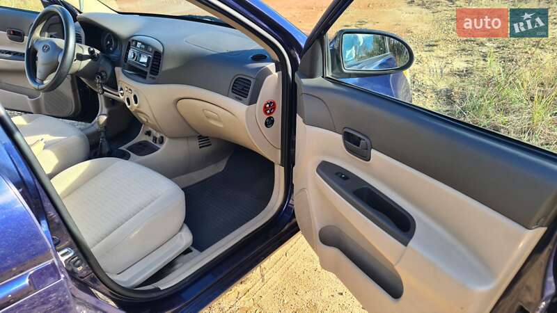 Седан Hyundai Accent 2008 в Иршанске