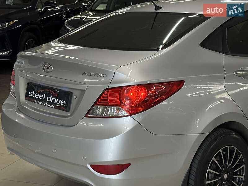 Седан Hyundai Accent 2011 в Николаеве фото 11 Седан Hyundai Accent 2011 в Николаеве