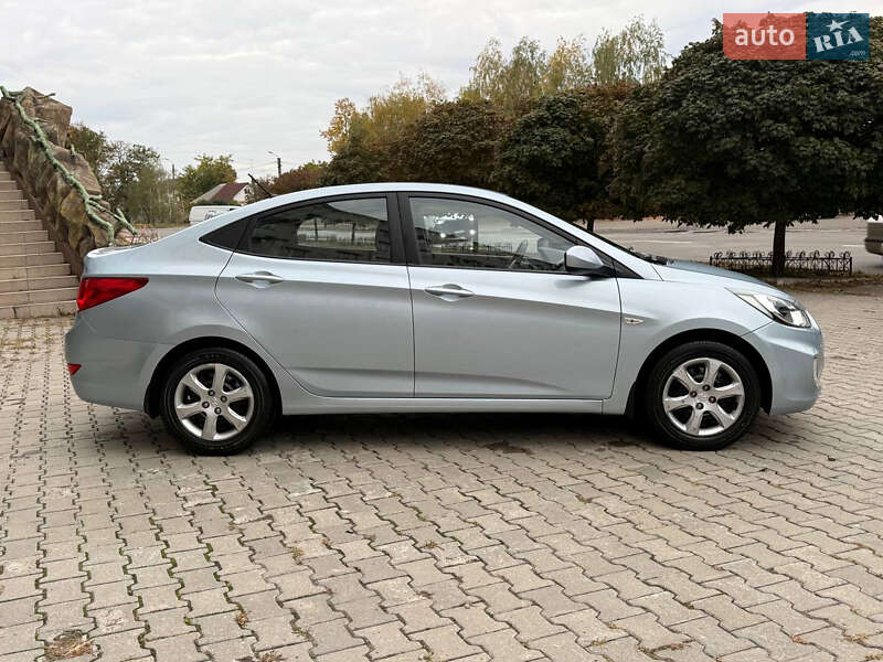Седан Hyundai Accent 2011 в Харькове фото 9 Седан Hyundai Accent 2011 в Харькове