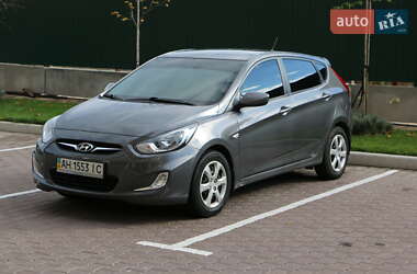 Хэтчбек Hyundai Accent 2012 в Киеве