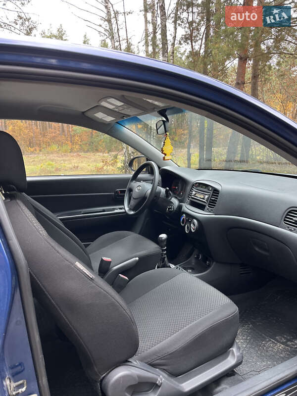 Хэтчбек Hyundai Accent 2006 в Славуте фото 11 Хэтчбек Hyundai Accent 2006 в Славуте