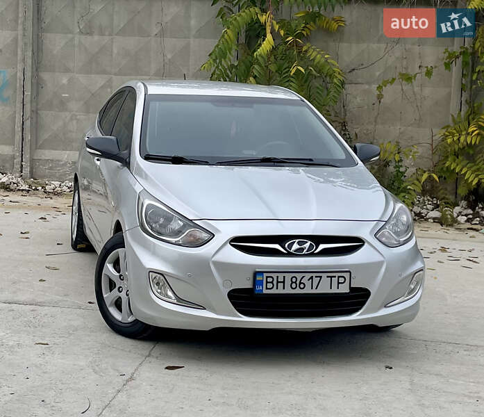 Седан Hyundai Accent 2011 в Одесі фото 4 Седан Hyundai Accent 2011 в Одесі