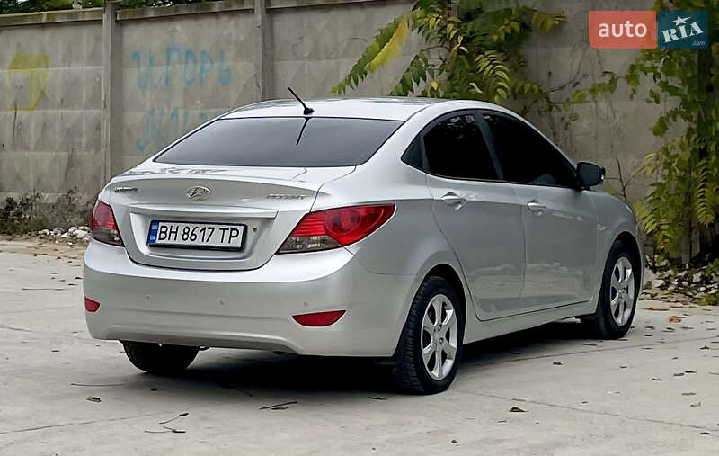Седан Hyundai Accent 2011 в Одесі фото 30 Седан Hyundai Accent 2011 в Одесі