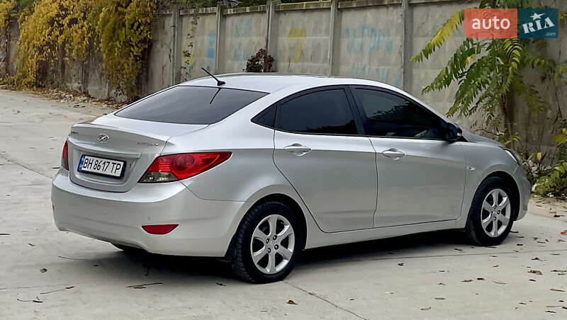 Седан Hyundai Accent 2011 в Одесі фото 32 Седан Hyundai Accent 2011 в Одесі
