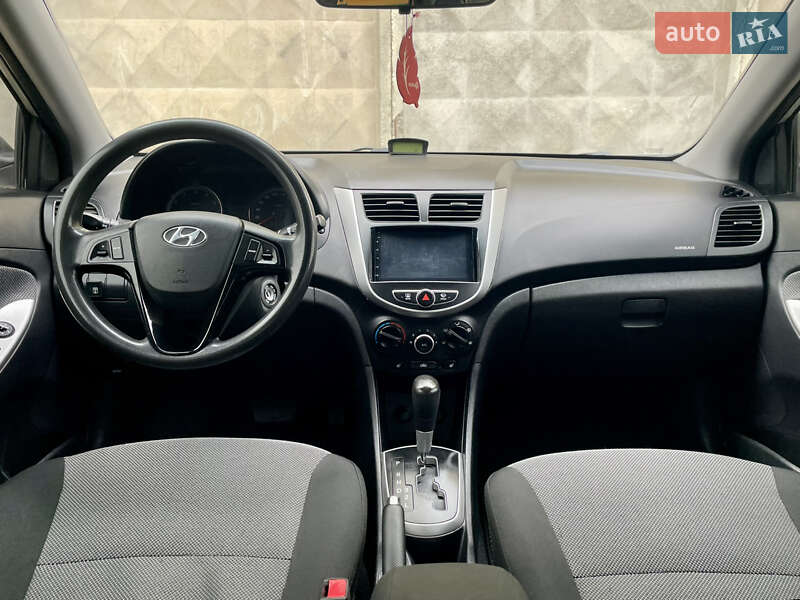 Седан Hyundai Accent 2011 в Одесі фото 55 Седан Hyundai Accent 2011 в Одесі