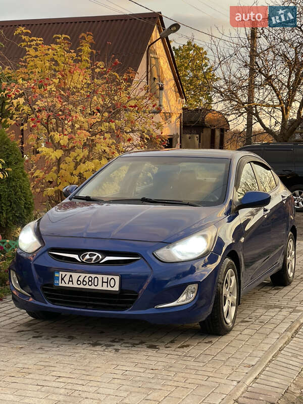 Седан Hyundai Accent 2013 в Харкові