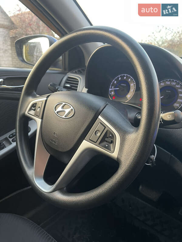 Седан Hyundai Accent 2013 в Харкові