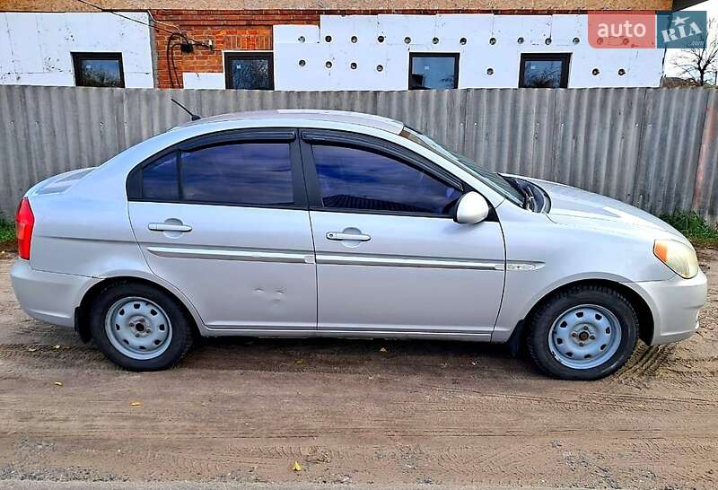 Седан Hyundai Accent 2008 в Харкові