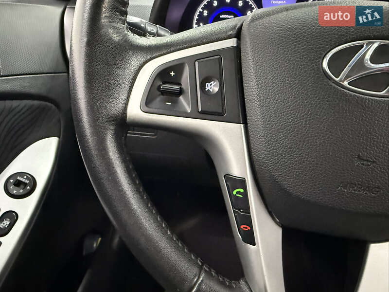 Седан Hyundai Accent 2013 в Одессе фото 10 Седан Hyundai Accent 2013 в Одессе