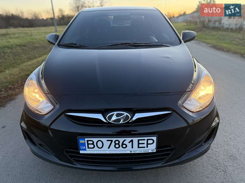 Седан Hyundai Accent 2011 в Тернополе