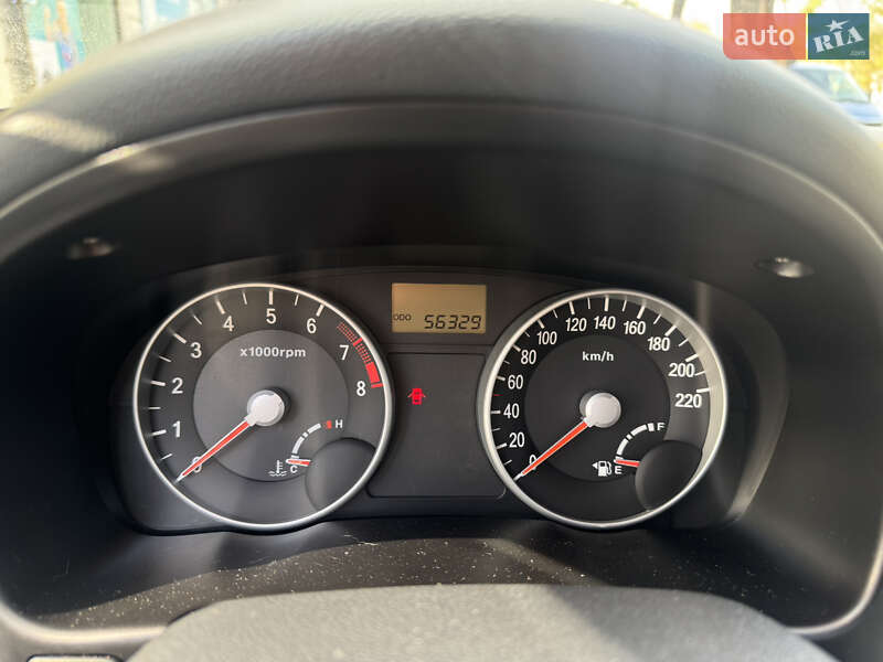 Седан Hyundai Accent 2008 в Миколаєві