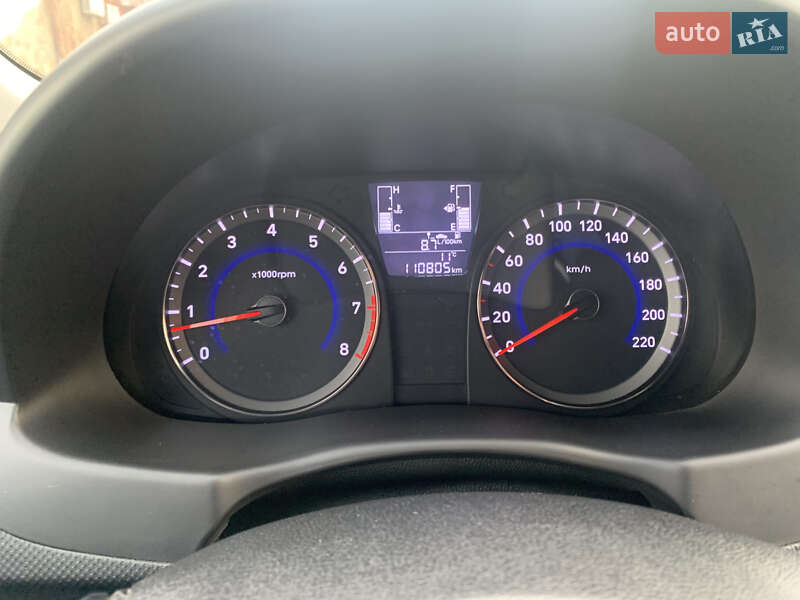 Седан Hyundai Accent 2019 в Києві