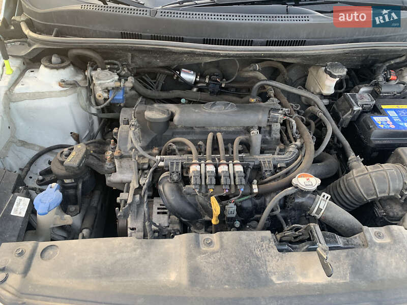 Седан Hyundai Accent 2019 в Києві