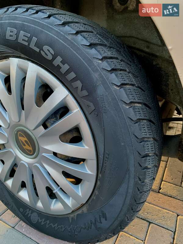 Седан Hyundai Accent 2009 в Харькове