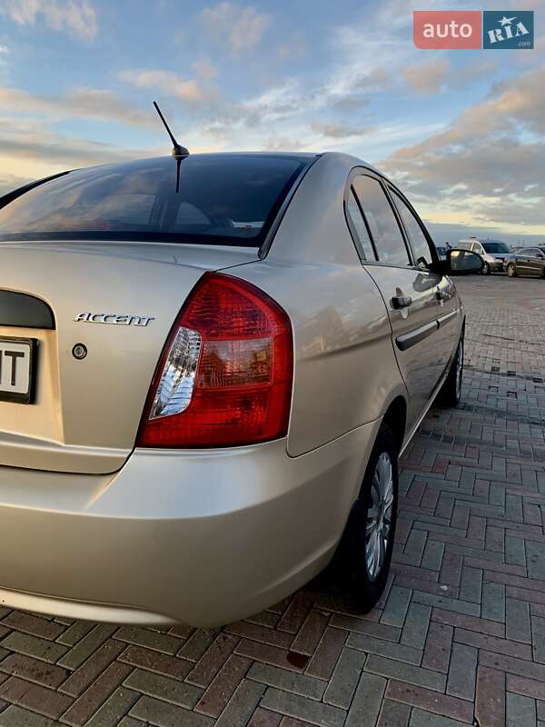 Седан Hyundai Accent 2009 в Харькове