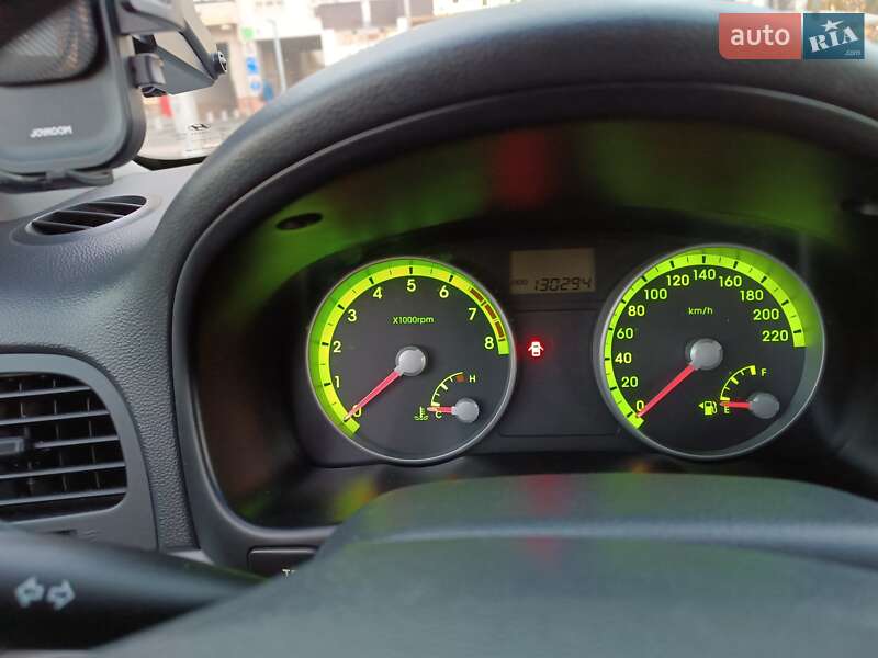 Седан Hyundai Accent 2008 в Киеве фото 5 Седан Hyundai Accent 2008 в Киеве