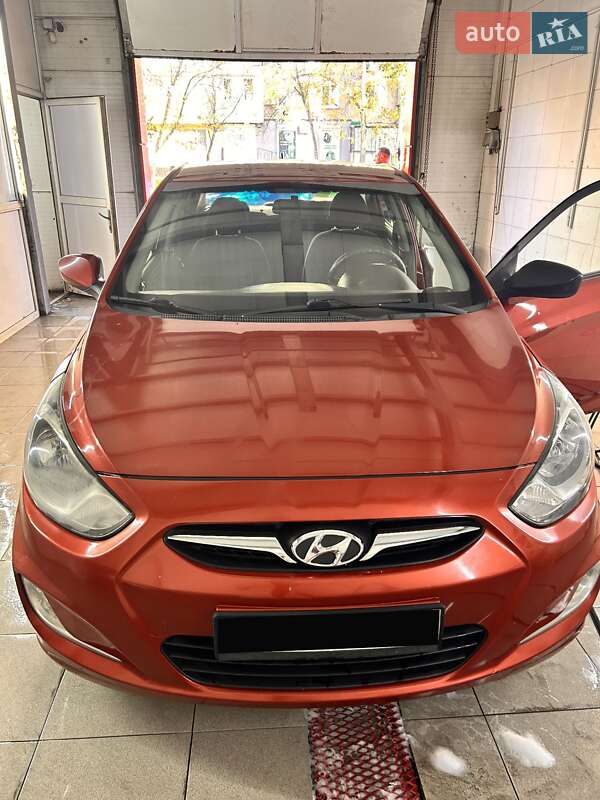 Седан Hyundai Accent 2012 в Одессе фото 10 Седан Hyundai Accent 2012 в Одессе