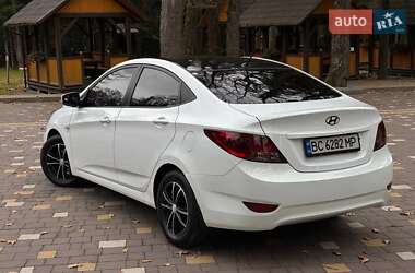 Седан Hyundai Accent 2012 в Трускавці