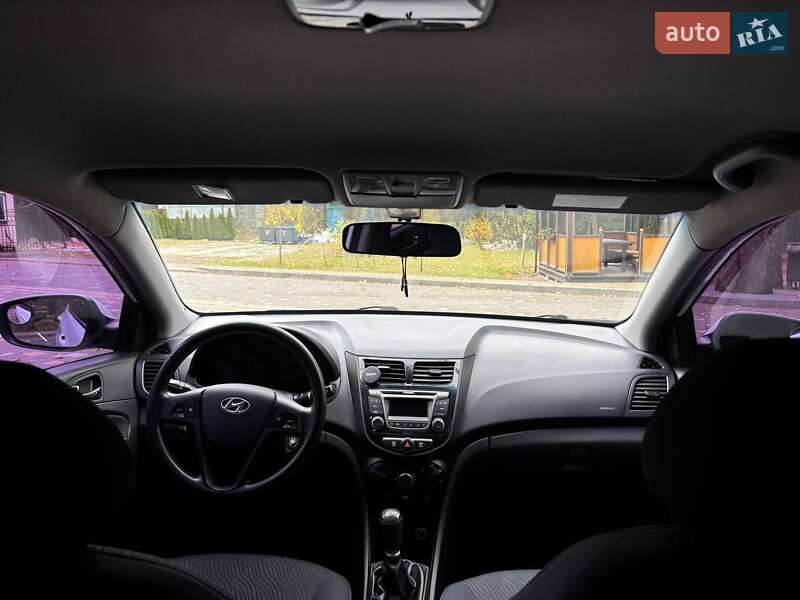 Седан Hyundai Accent 2012 в Трускавце