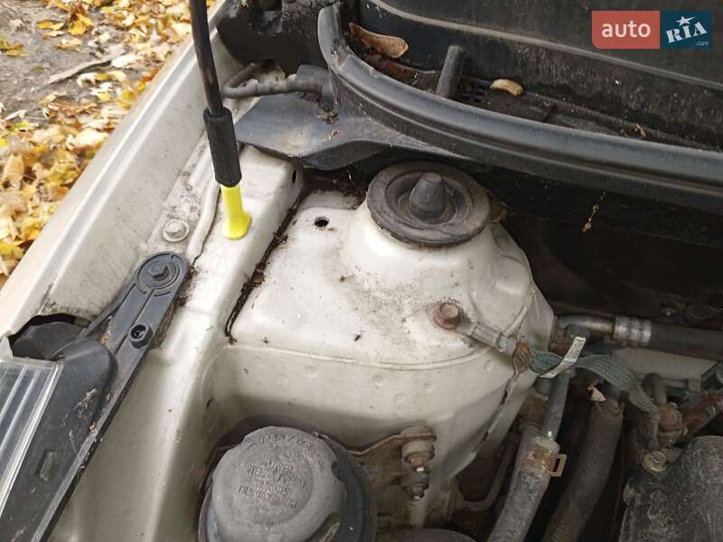 Седан Hyundai Accent 2011 в Києві фото 12 Седан Hyundai Accent 2011 в Києві