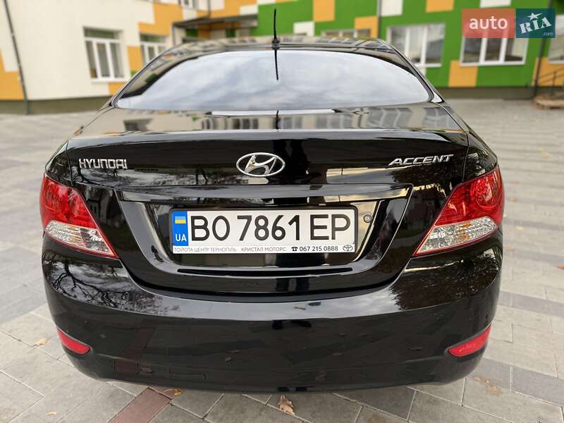 Седан Hyundai Accent 2011 в Тернополе