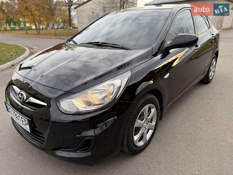 Седан Hyundai Accent 2011 в Тернополе