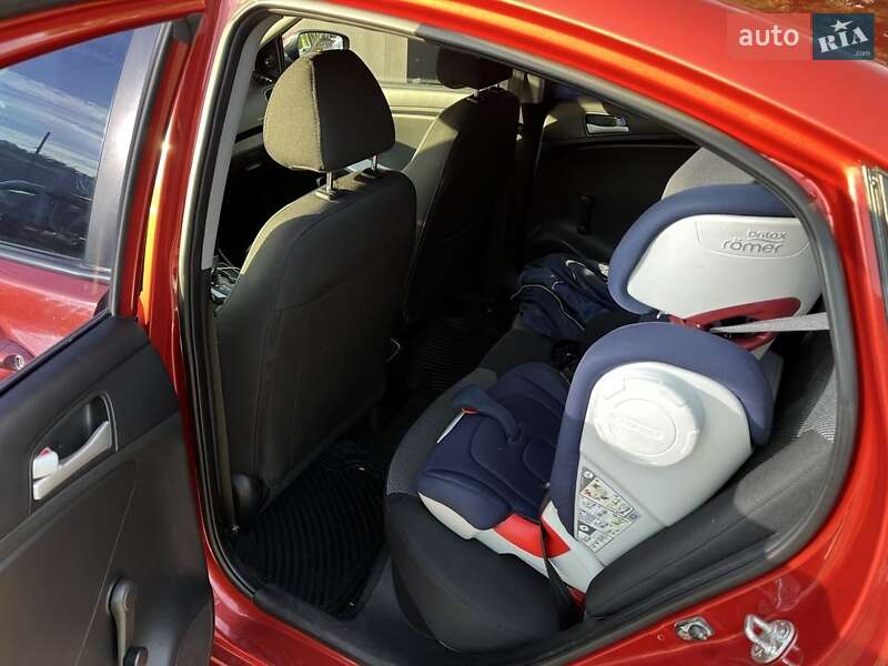 Седан Hyundai Accent 2011 в Киеве фото 11 Седан Hyundai Accent 2011 в Киеве