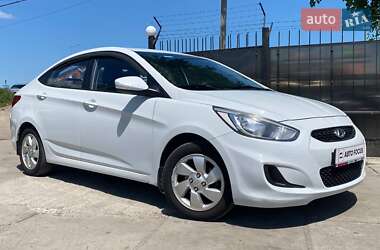 Седан Hyundai Accent 2019 в Києві