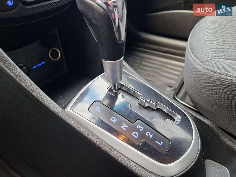 Седан Hyundai Accent 2011 в Кропивницком