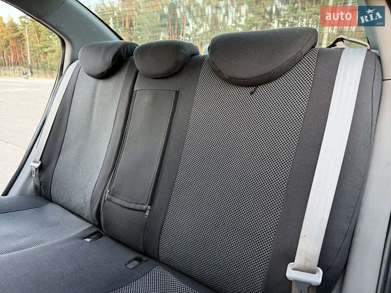 Седан Hyundai Accent 2008 в Киеве