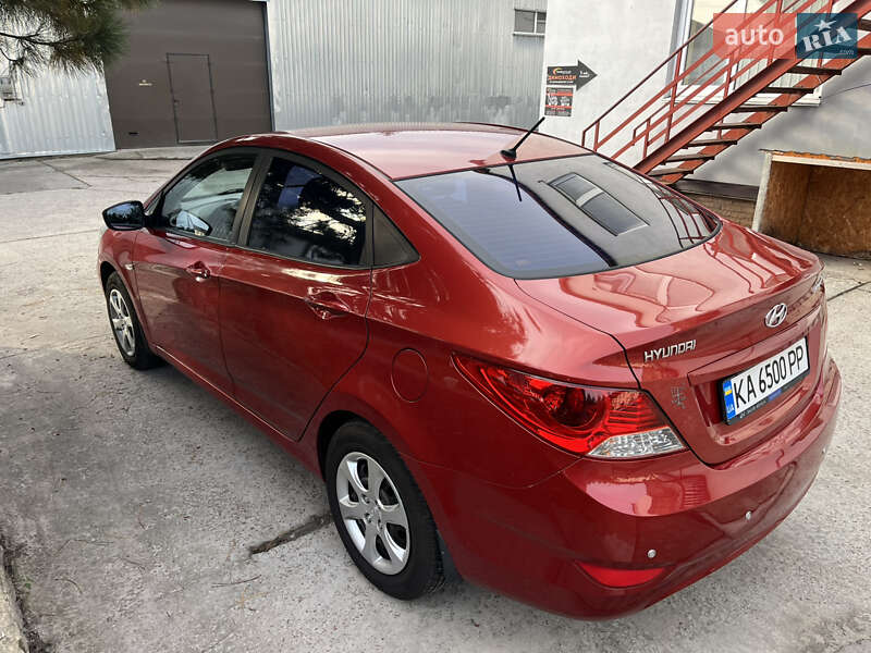 Седан Hyundai Accent 2011 в Киеве фото 5 Седан Hyundai Accent 2011 в Киеве