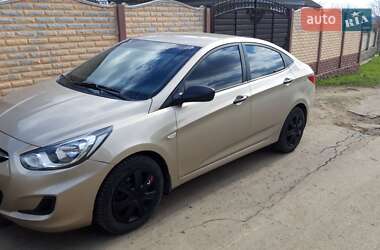 Седан Hyundai Accent 2013 в Николаеве