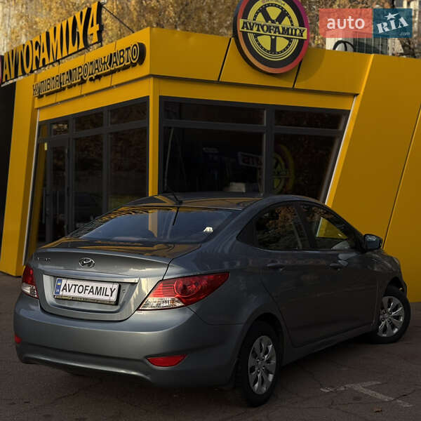 Седан Hyundai Accent 2019 в Киеве фото 6 Седан Hyundai Accent 2019 в Киеве