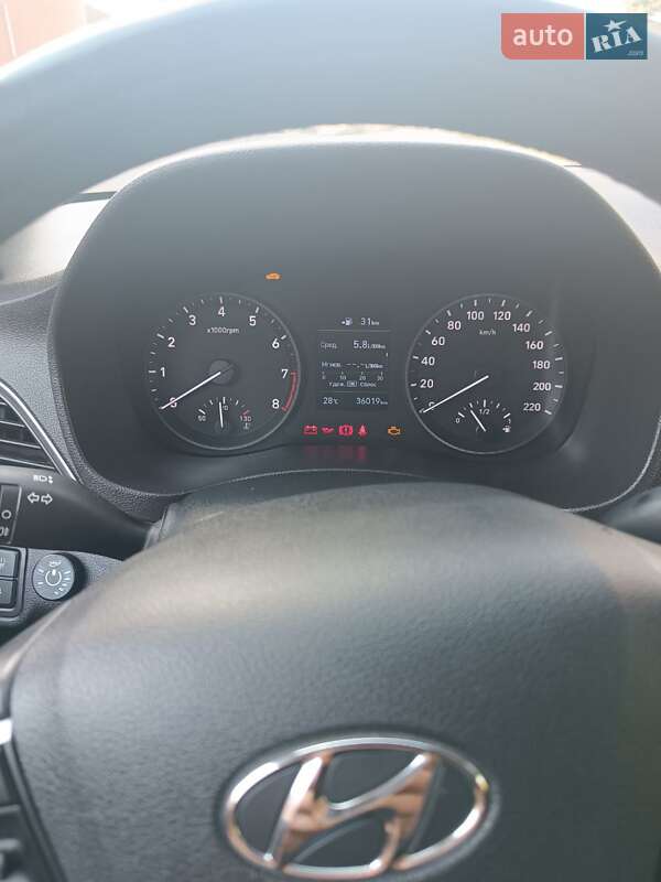 Седан Hyundai Accent 2017 в Киеве