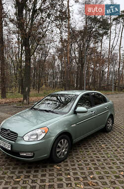 Седан Hyundai Accent 2008 в Харькове