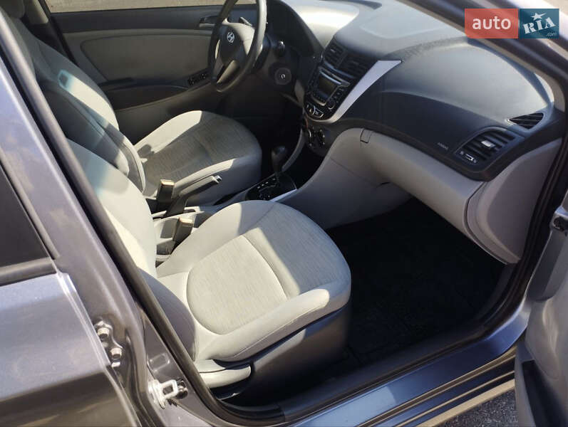 Седан Hyundai Accent 2016 в Миколаєві