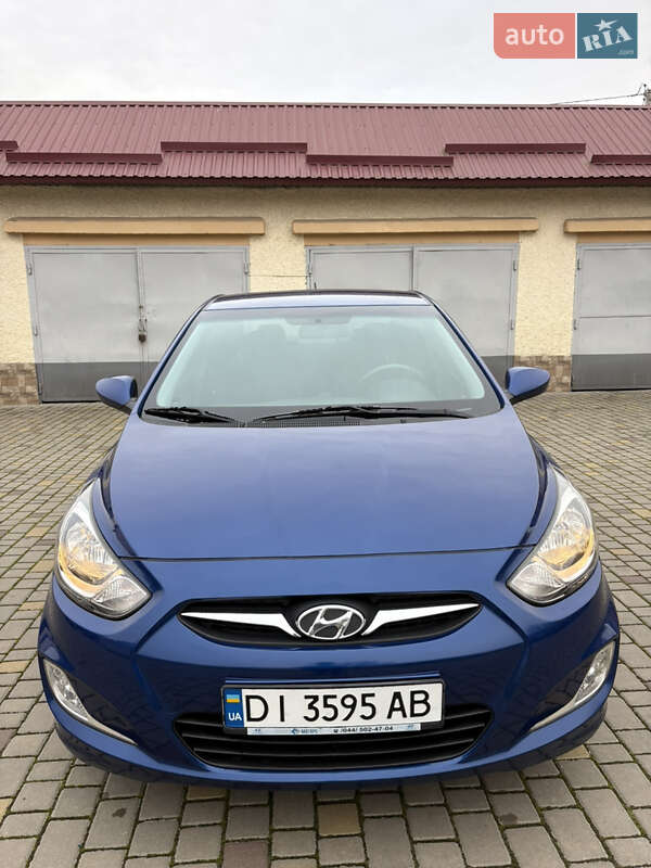 Седан Hyundai Accent 2011 в Ивано-Франковске фото 6 Седан Hyundai Accent 2011 в Ивано-Франковске