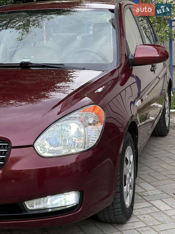 Седан Hyundai Accent 2008 в Николаеве